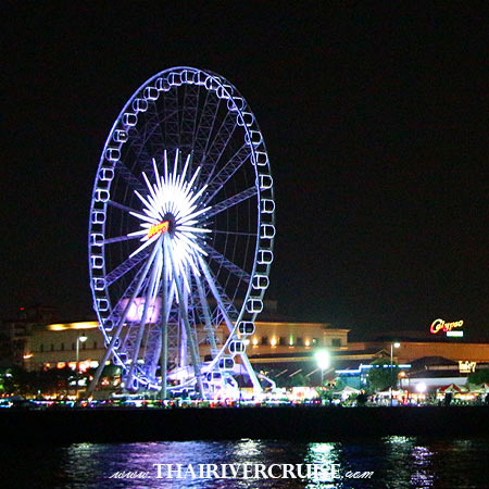 ASIATIQUE THE RIVERFRONT The River Cruise Dinning Pier in Bangkok 