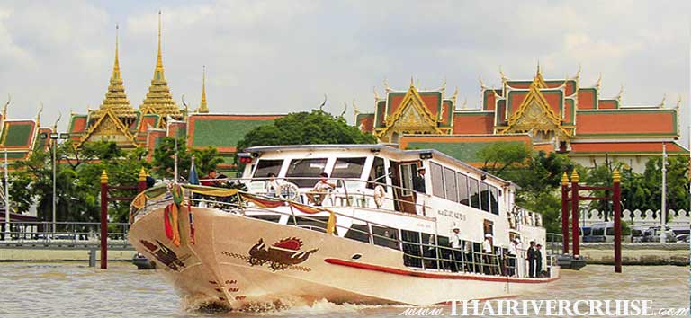 Bangkok Canal Tour with lunch by Longtails boat, cruising along the Chaophraya river and canals