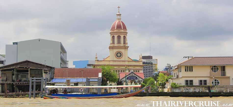 Santa Cruz Church Bangkok ( โบสถ์ซางตาครู้ส ) The beautiful scenery and attraction along the Chaophraya river Bangkok,Long tails boat rides in Bangkok Thailand,Chao phraya river boat tour Bangkok with lunch