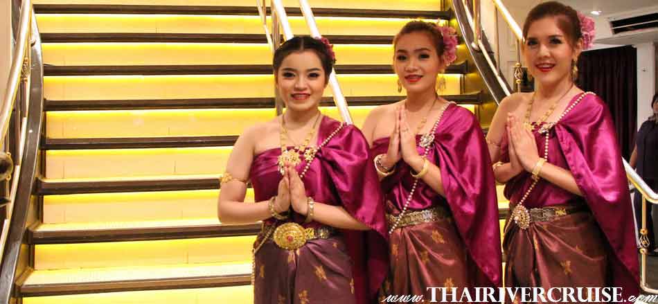 Welcome aboard Chaoprhaya Cruise & Grand Chaophraya Cruise on Loi Kratong Night Bangkok by Thai Charming Girl, Loi Krathong Festival Bangkok Chaophraya Cruise 