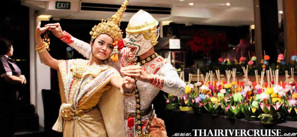 Entertainment on board by Thai classical dancing and live music pop dance style, Loi Krathong Festival Bangkok Chaophraya Cruise