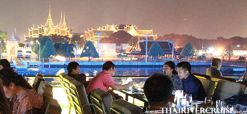 Cheap Romantic Valentine Day Restaurant Promotions Bangkok, The best view for see Grand Palace from Royal Princess Cruise New Luxury Large Elegance Bangkok Dinner Cruise on the Chao Phraya River,Thailand 
