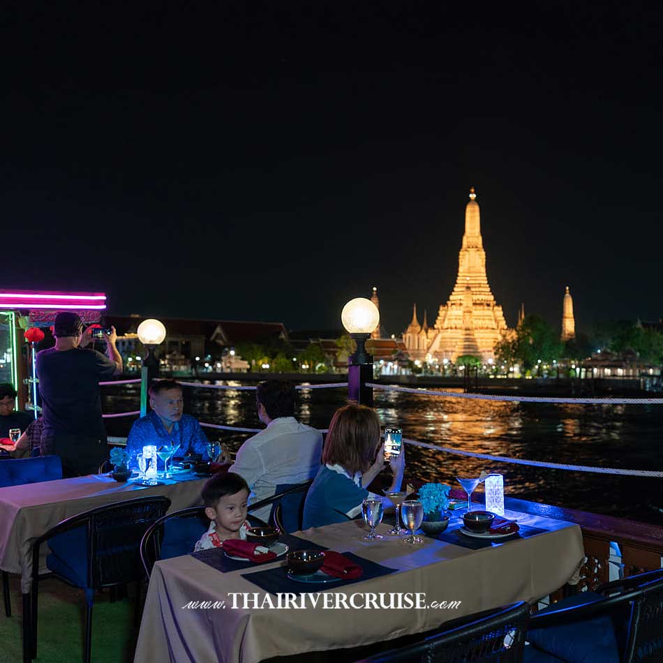 Mahapatra Cruise Bangkok Bangkok Rice Barge Dinner Cruise Traditional Boat traditional Thai cuisine along the majestic Chao Phraya River, the River of Kings Bangkok