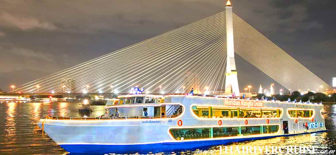 Bangkok Dinner Cruise on River Star Princess Cruise Bangkok night cruise dinner Chaophraya River Bangkok Thailand 
