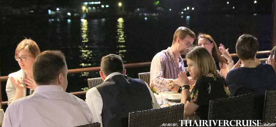 Party Cruise Boat Bangkok Private Best, close up and talk to your businesses with relaxing on board 