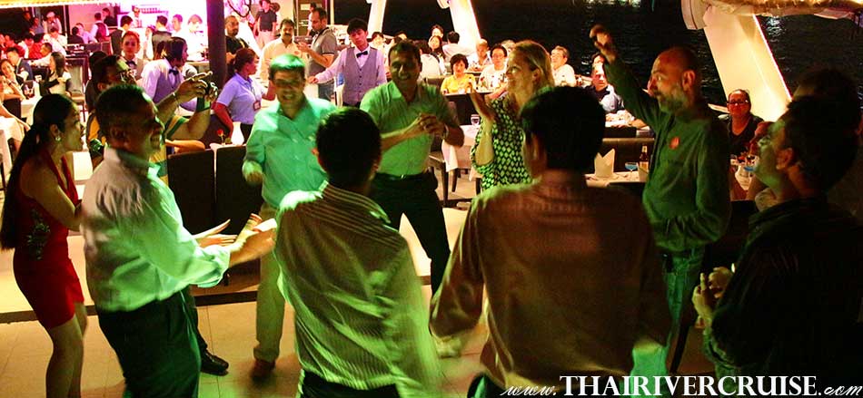 Performance light, soothing pop and jazz songs s well s lively upbeat music to ensure our quests are having a fun time, Private Dinner Cruise Bangkok,Thailand 