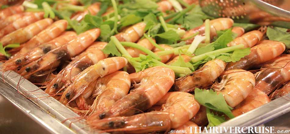 Shrimp menu on international buffet, private dinning cruise Bangkok,Thailand