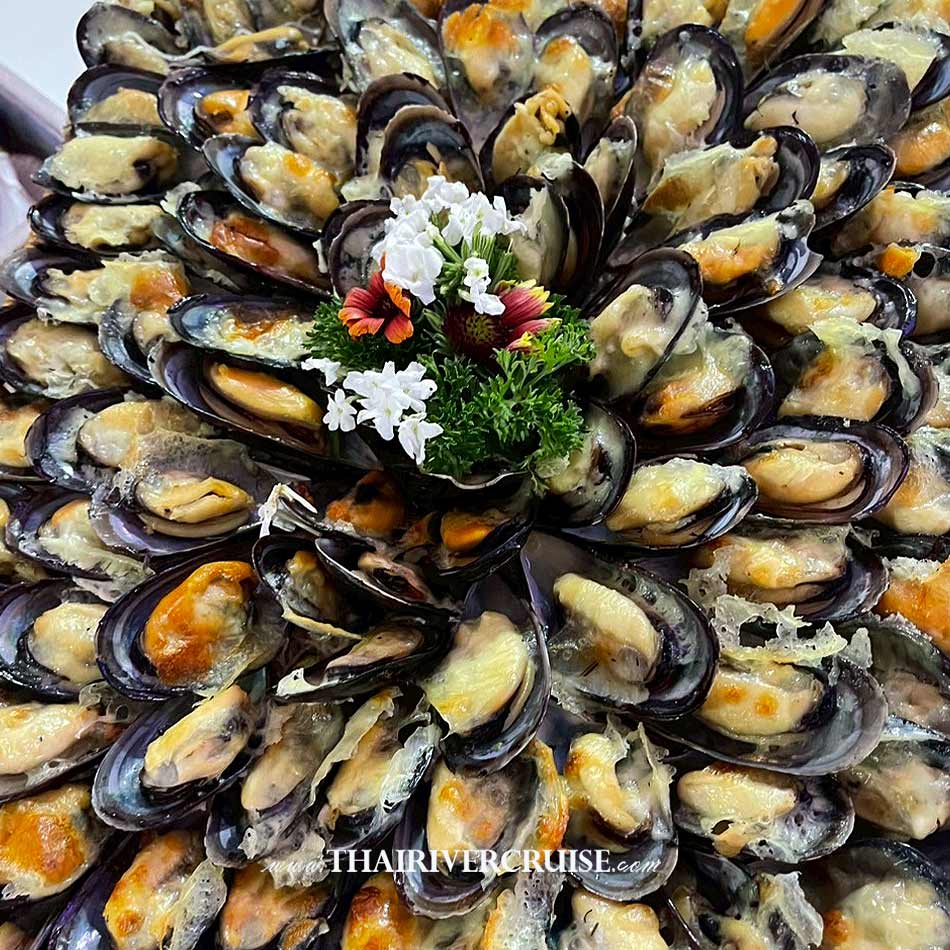 Sawasdee Chaophraya Cruise Bangkok Dinner Cruise Chao phraya dinner cruise menu