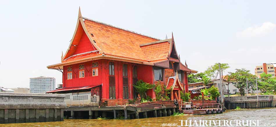 Traditional Thai house in Bangkok Noi Canal,Sunset Boat Tour Bangkok Private Chao Phraya River Bus Boat Tour
