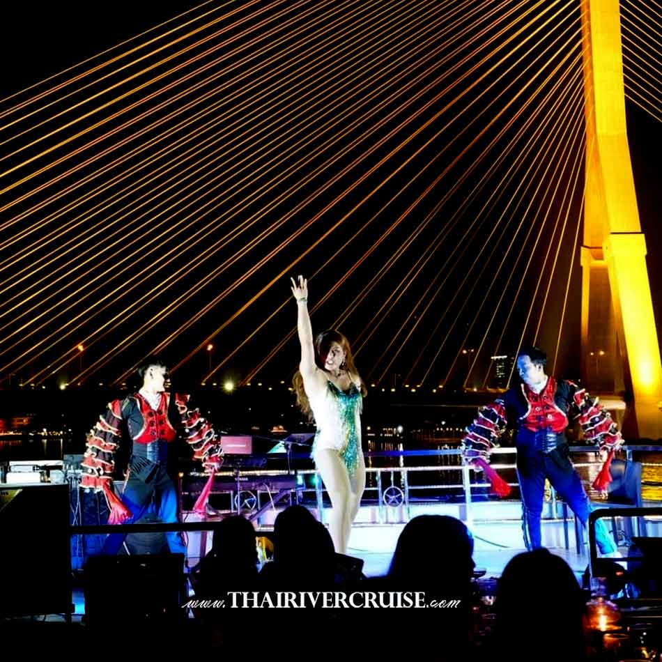 Cabaret Show and Live Music onbaord The Luxury White Bangkok Dinner Cruise 