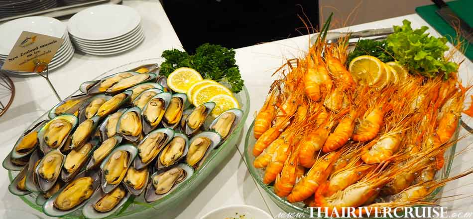 เรือ เดอะ แบงค็อก ริเวอร์ ครุยส์ ซีฟูด อาหารทะเล ดินเนอร์ เจ้าพระยา อิ่มอร่อย กับ เมนู หอย และ กุ้ง ได้เต็มที่ไม่อั้น บน เรือสำราญ ล่อง แม่น้ำเจ้าพระยา