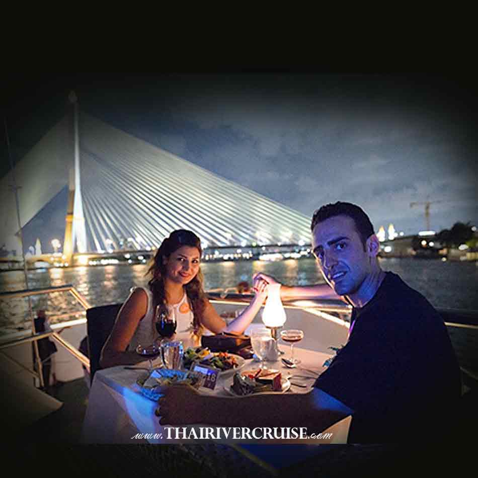 Valentine Dinner Package in Bangkok Chao Phraya Princess Cruise Valentine 's Day 2020 Bangkok Night Memory of LOVE on the Romantic River Cruise along The Chaophraya River