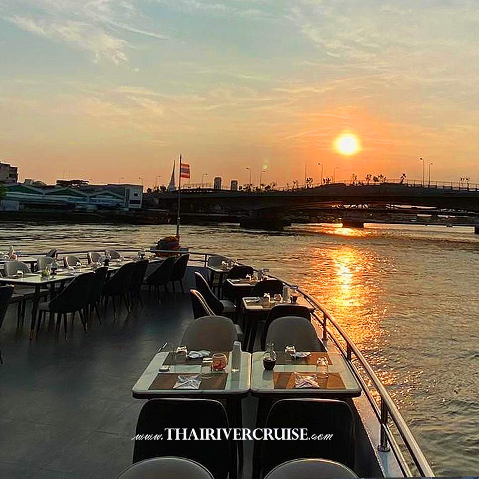 Enjoy the most perfect Viva Alangka Cruise Sunset Bangkok, Experience a beautiful Bangkok Chao phraya river view sunset on the Chaophraya river
