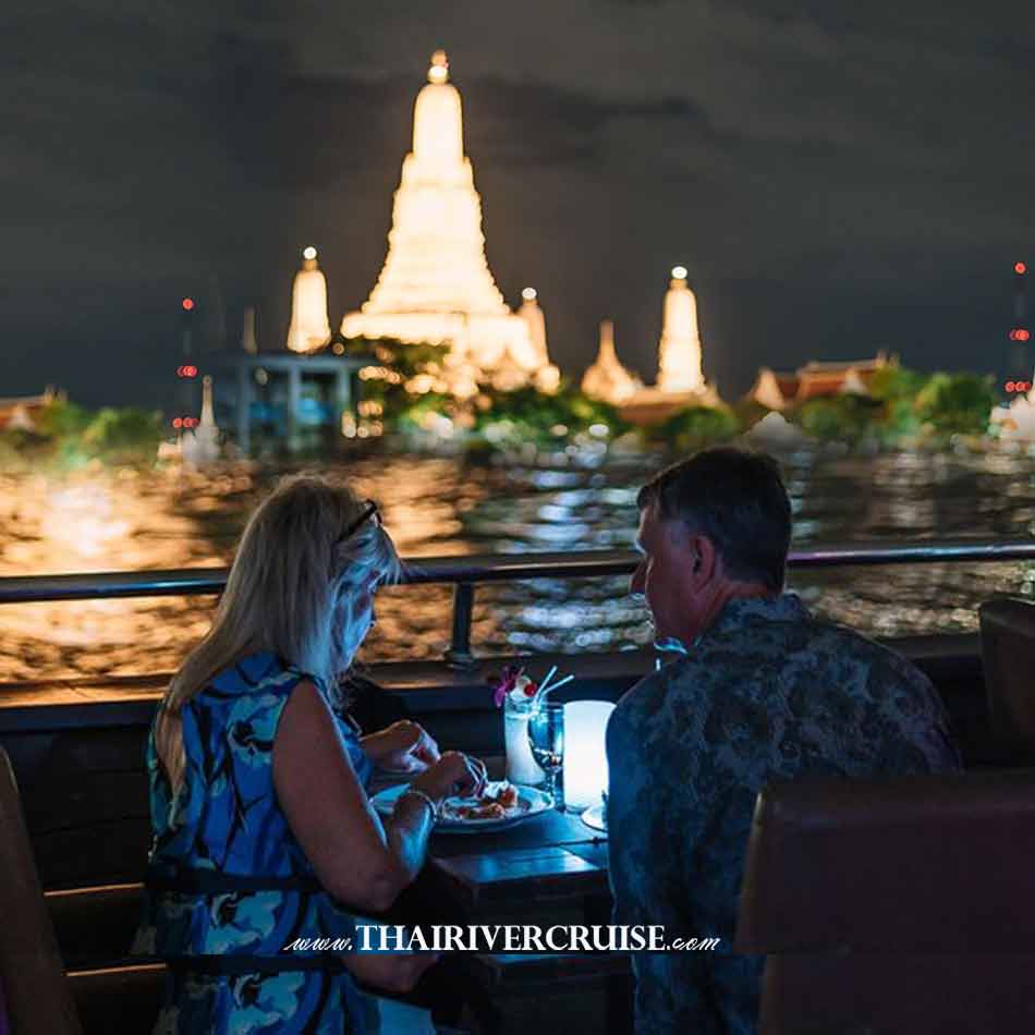 Private Seating in Open Air Top Desk only you, Very Romance Night of Valentine for Lover Couple, Bangkok's Best Valentine's Day Dinners on Wonderful Pearl Cruise Luxury 5 Star Dinner Cruise Bangkok Thailand.