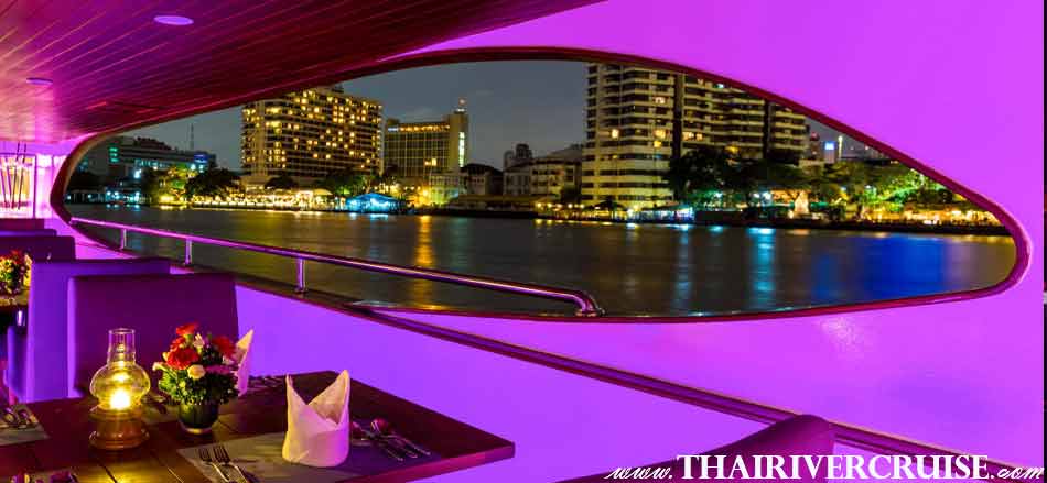 Romantic Candlelight window seats of Wonderful Pearl Cruise,Bangkok's Best Valentine's Day Dinners on Wonderful Pearl Cruise Luxury 5 Star Dinner Cruise Bangkok Thailand.