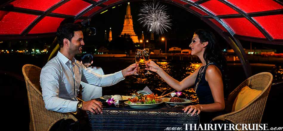 5-star Thailand New Year Celebration New Year River Cruise Bangkok Manohra Cruises luxury rice barge including as Four courses Set Menu Free-flow cocktails, sparkling, wine and beer Watching Firework Cruise trip along the Chao phraya 