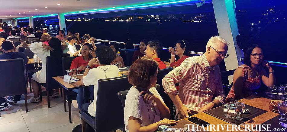 Chao phraya dinner river cruise new year eve Bangkok