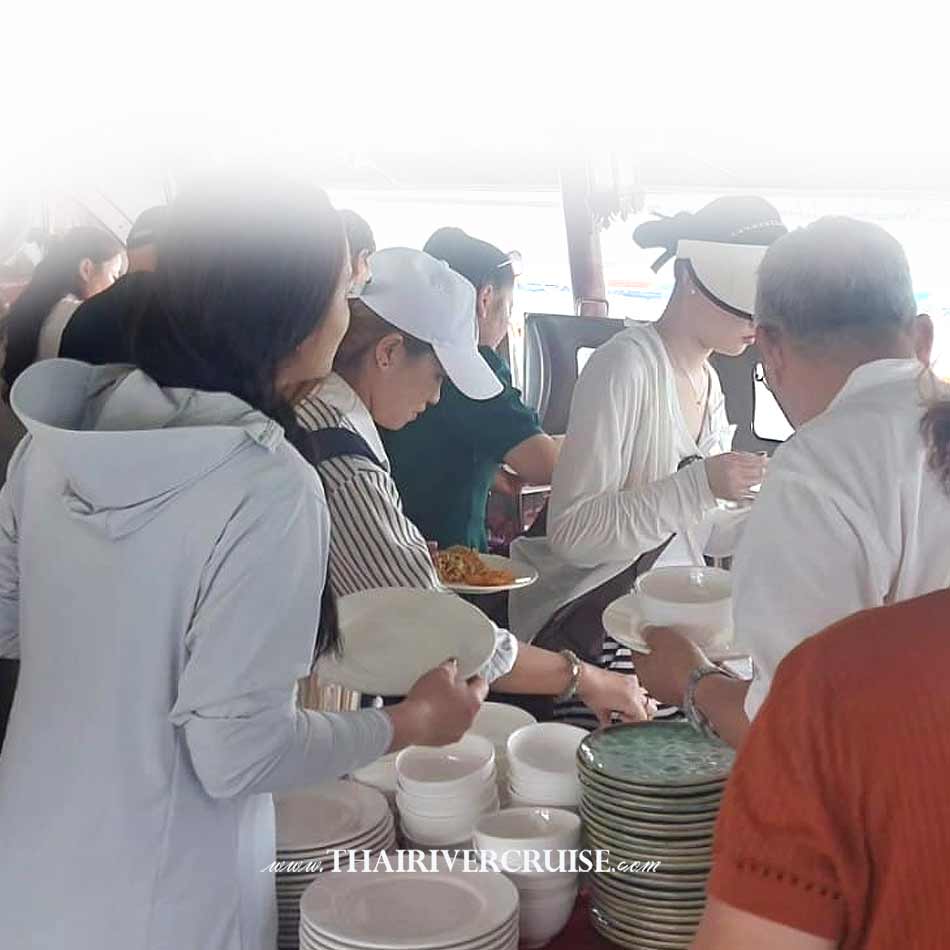 ล่องเรือ ไหว้ พระ 3 วัด กรุงเทพ ล่องเรือไหว้พระ กรุงเทพ ล่องเรือ แม่น้ำเจ้าพระยา  เรือมหาเภตรา เจ้าพระยา ล่องเรือเจ้าพระยา เรือไม้ ทรงไทย สุดคลาสสิค อาหารไทย ฟังดนตรีไทย บรรเลงขิม ขับกล่อม กลางเจ้าพระยา เรือมหาเภตรา Maha Bhetra